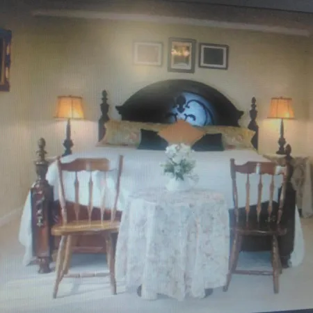 Serenity Hill B&B